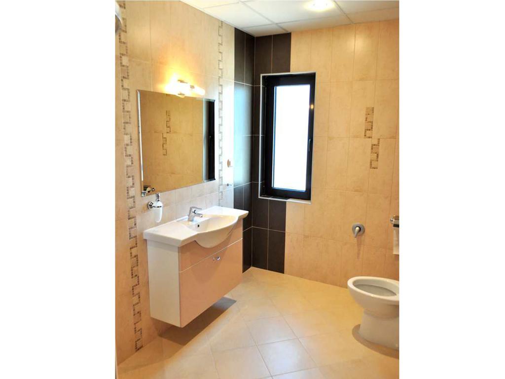 Yustina Villas Guest House Kamer foto